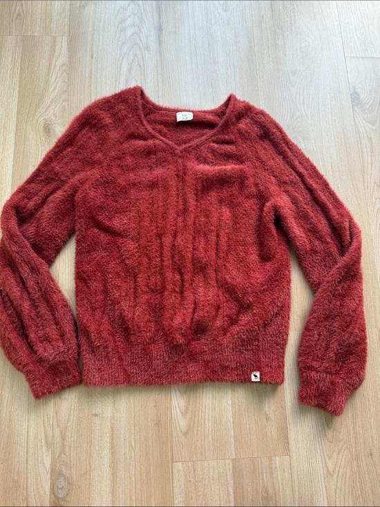 abercrombie kids Sweaters - abercrombie kids Soft Fuzzy V-Neck Sweater in Deep Red